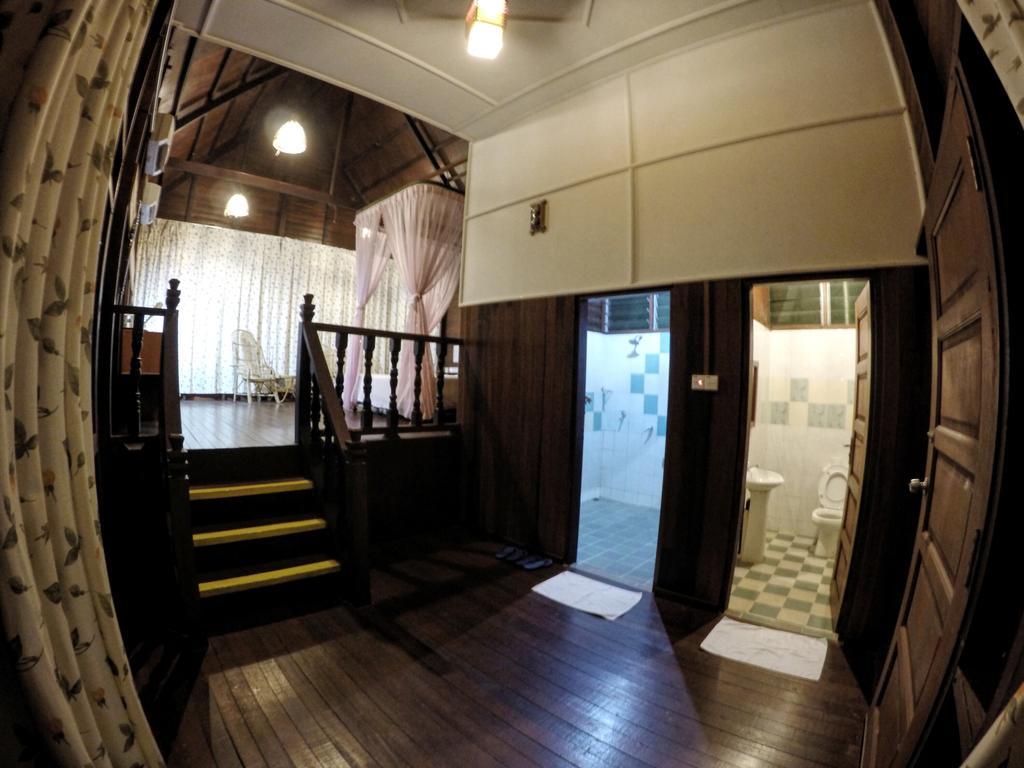 Bilit Rainforest Lodge Sandakan Eksteriør bilde
