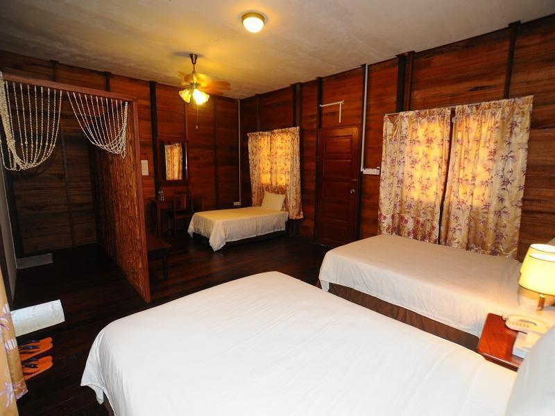 Bilit Rainforest Lodge Sandakan Eksteriør bilde